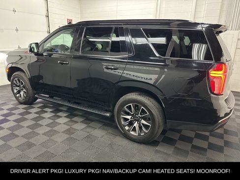 Used 2022 Chevrolet Tahoe Z71 w/ Luxury Package AWD/4WD image 6
