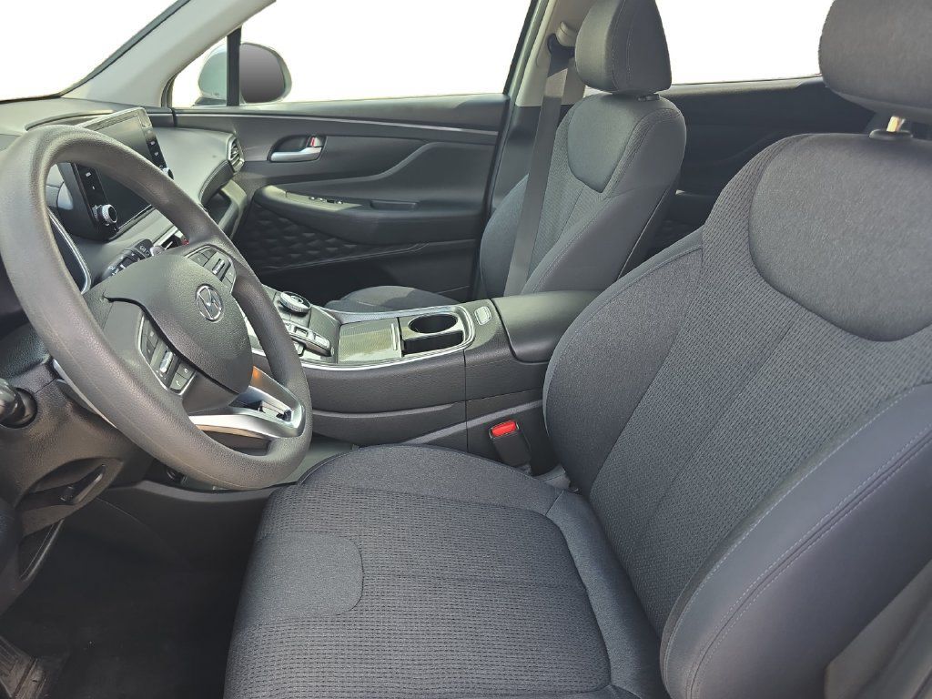 Used 2023 Hyundai Santa Fe SE FWD image 13