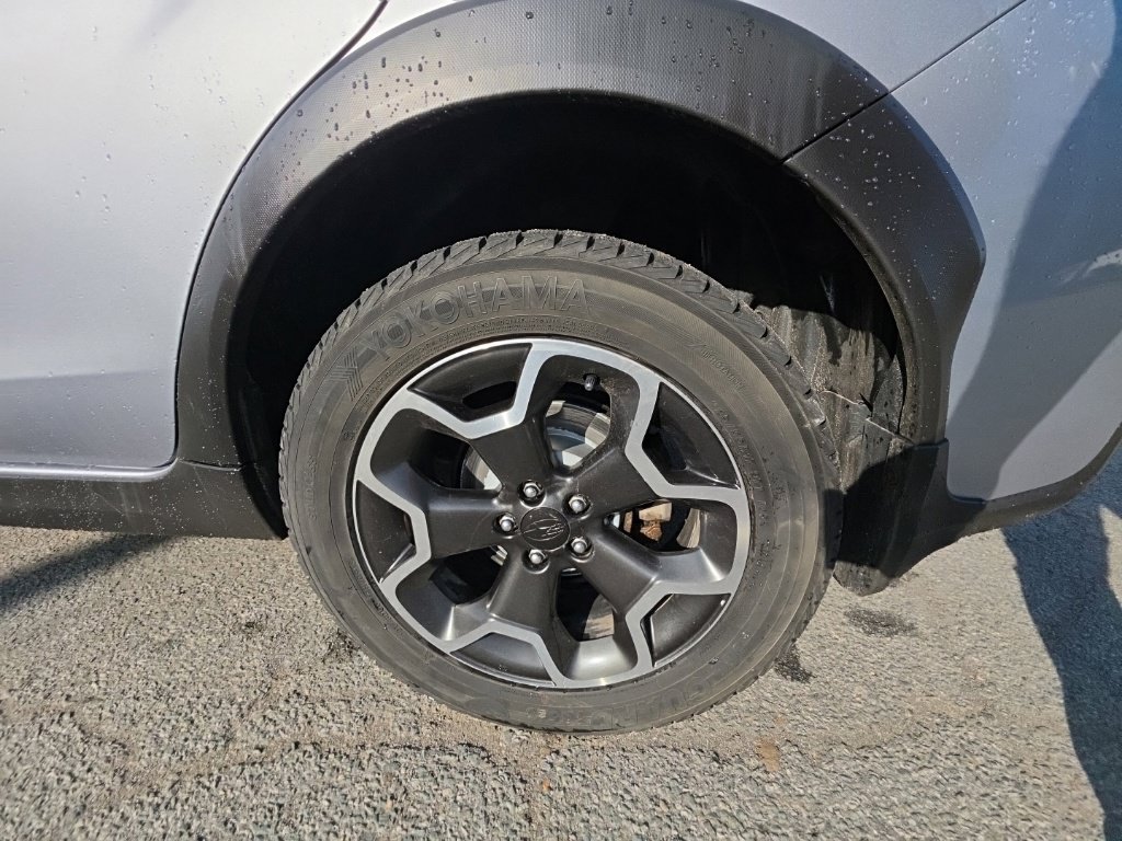 Used 2015 Subaru Crosstrek 2.0i Premium w/ Moonroof Package AWD/4WD image 37