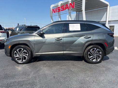 Used 2026 Hyundai Tucson Limited AWD/4WD image 2