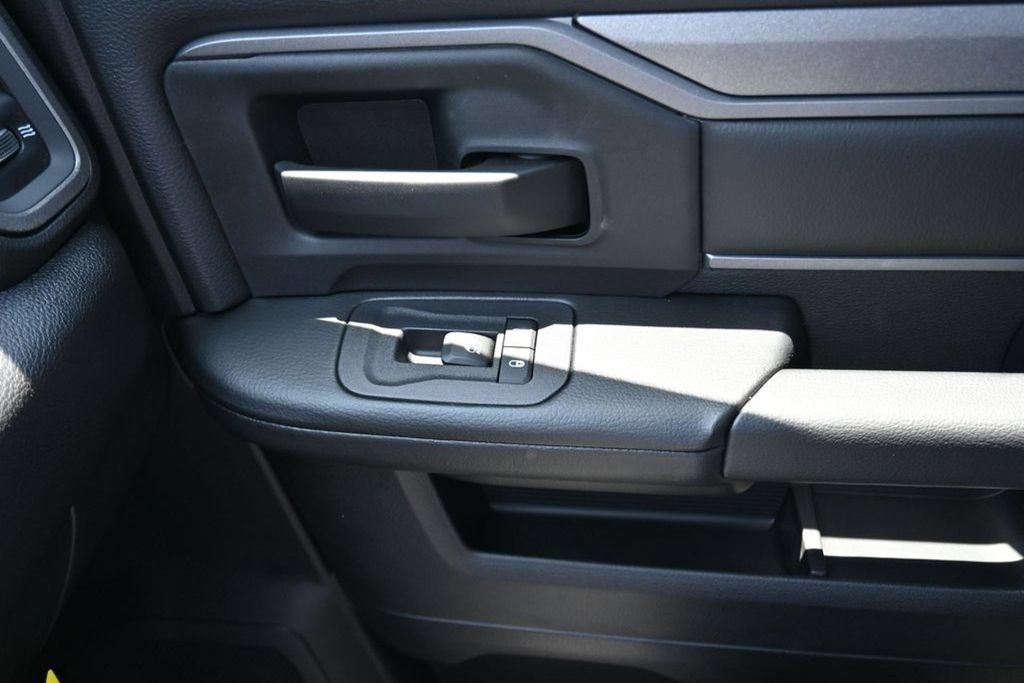 New 2025 RAM 5500 Tradesman RWD image 27