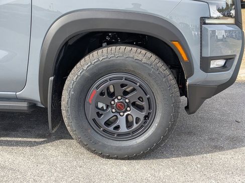 New 2026 Nissan Frontier Pro-X w/ Tow Package RWD image 11