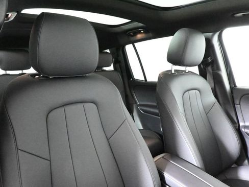 Certified 2026 Mercedes-Benz GLB 250 GLB 250 image 33