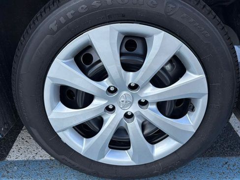Used 2024 Toyota Corolla LE FWD image 27