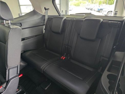 Used 2021 Volkswagen Atlas SE w/ Towing Package AWD/4WD image 39