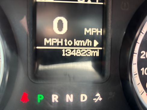 Used 2016 RAM 1500 Classic SLT AWD/4WD image 22