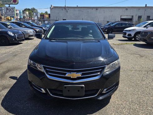 Used 2014 Chevrolet Impala LT w/ Convenience Package image 3