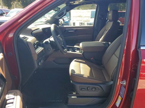 New 2026 Chevrolet Tahoe High Country w/ Sun And Tow Package RWD image 18