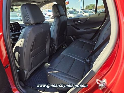 New 2026 Chevrolet Equinox LT w/ Convenience Package II AWD/4WD image 8