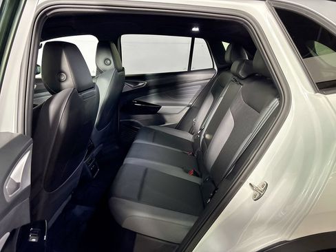 Certified 2023 Volkswagen ID.4 Pro S Plus AWD/4WD image 22