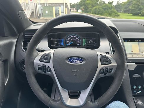 Used 2018 Ford Taurus SHO w/ Sho Performance Package AWD/4WD image 24