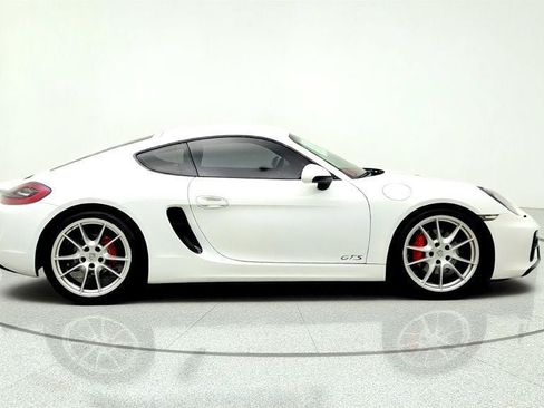 Used 2016 Porsche Cayman GTS RWD image 4