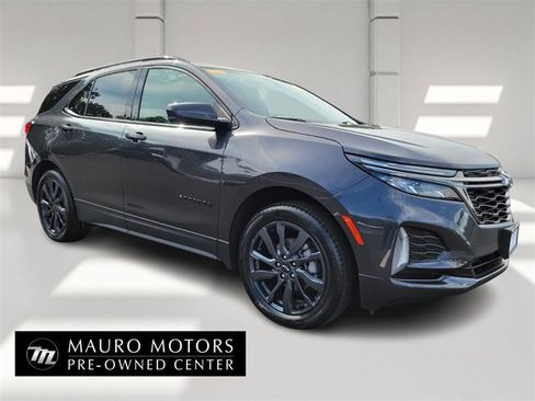Used 2023 Chevrolet Equinox RS image 1