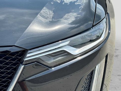 Used 2024 Cadillac XT6 Sport AWD/4WD image 10