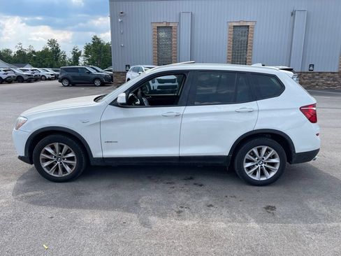 Used 2017 BMW X3 xDrive28i AWD/4WD image 3