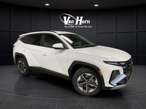 New 2026 Hyundai Tucson SEL image 1