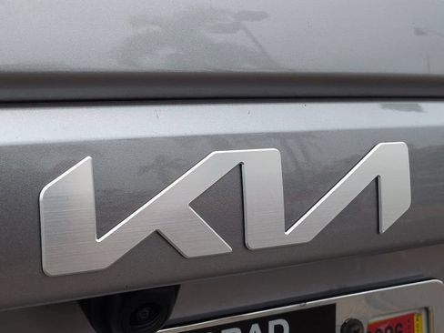 Certified 2023 Kia Niro Wind FWD image 32
