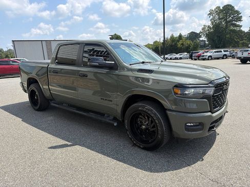 Used 2026 RAM 1500 Big Horn AWD/4WD image 10