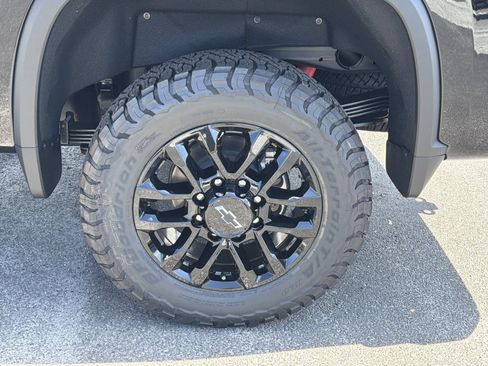 New 2026 Chevrolet Silverado 2500 LTZ w/ LTZ Plus Package AWD/4WD image 29
