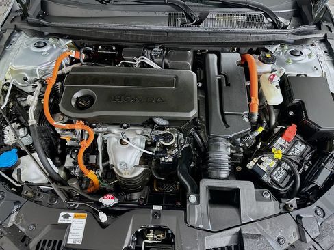 Used 2024 Honda Accord Sport image 29