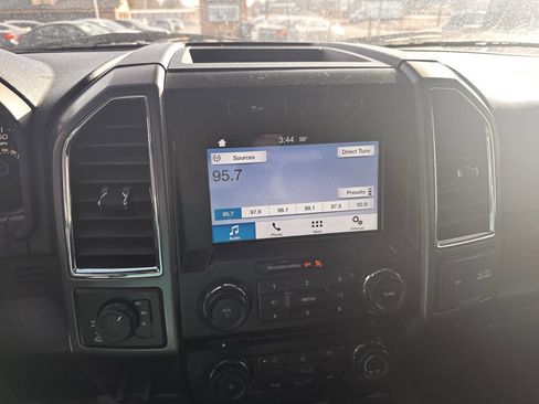 Used 2016 Ford F150 XLT w/ Equipment Group 302A Luxury image 14