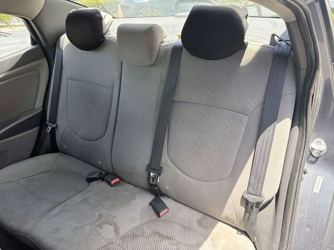 Used 2012 Hyundai Accent GLS w/ Premium Pkg 3 FWD image 21