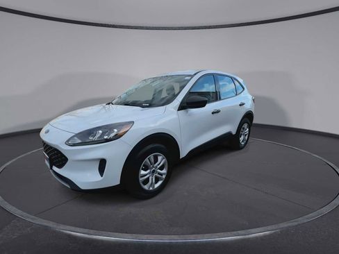 Used 2022 Ford Escape S image 4
