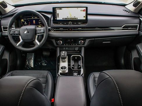 New 2026 Mitsubishi Outlander SE AWD/4WD image 37