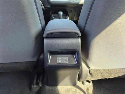 Used 2024 Toyota Corolla LE FWD image 16