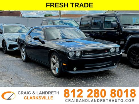Used 2010 Dodge Challenger R/T RWD image 1