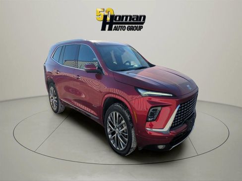 Used 2025 Buick Enclave Avenir w/ Super Cruise Package image 7