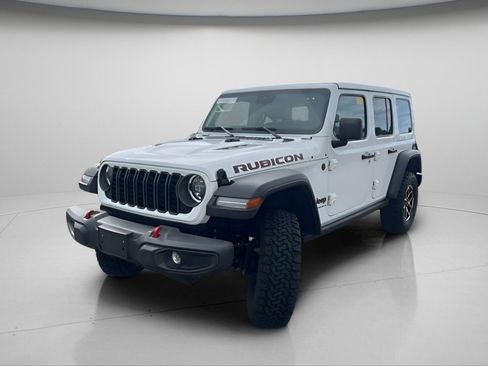 Used 2025 Jeep Wrangler Unlimited Rubicon image 15