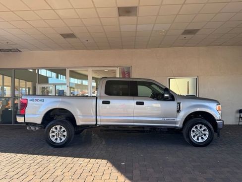 Used 2020 Ford F350 XLT w/ XLT Value Package AWD/4WD image 6