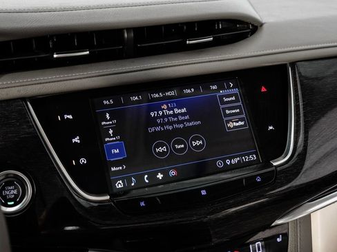 Used 2020 Cadillac XT6 Premium Luxury FWD image 29