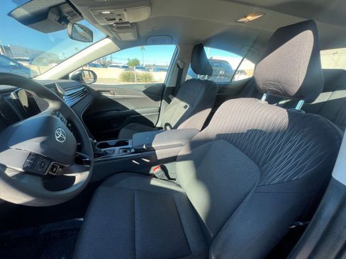 Used 2025 Toyota Camry LE image 36