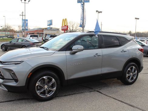 Used 2023 Chevrolet Blazer LT image 10