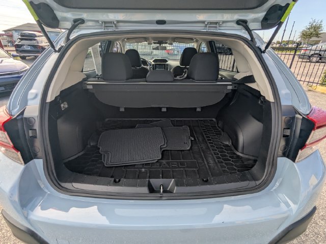 Used 2023 Subaru Crosstrek 2.0i Premium AWD/4WD image 12