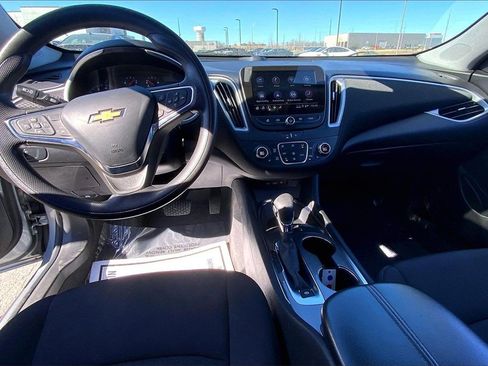 Used 2024 Chevrolet Malibu LT image 10