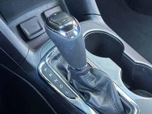 Used 2016 Chevrolet Cruze LT image 31