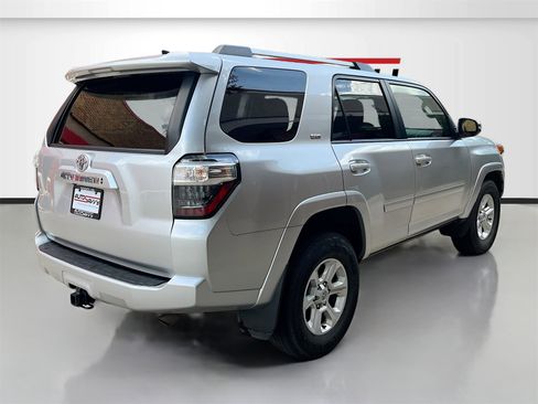 Used 2023 Toyota 4Runner SR5 Premium image 7