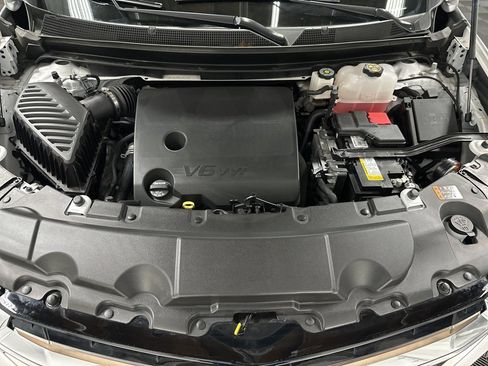 Used 2022 Chevrolet Traverse High Country image 44