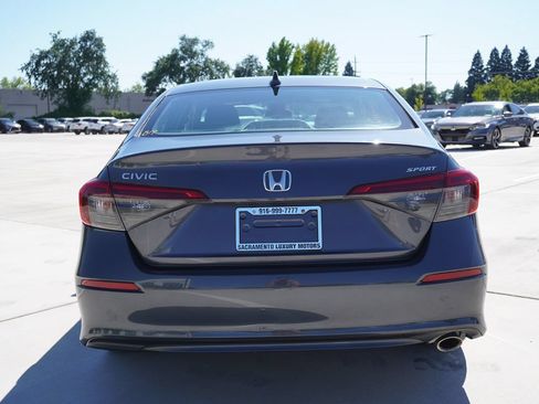 Used 2022 Honda Civic Sport image 11