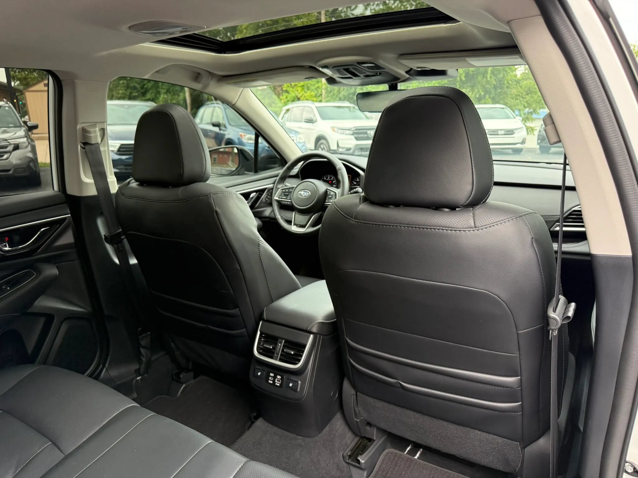 Used 2025 Subaru Legacy Limited AWD/4WD image 27