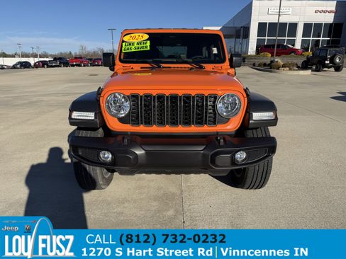 Used 2025 Jeep Wrangler Sport S w/ Convenience Group image 2