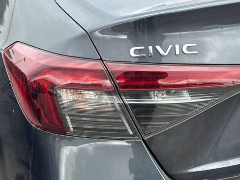 Used 2025 Honda Civic LX image 7
