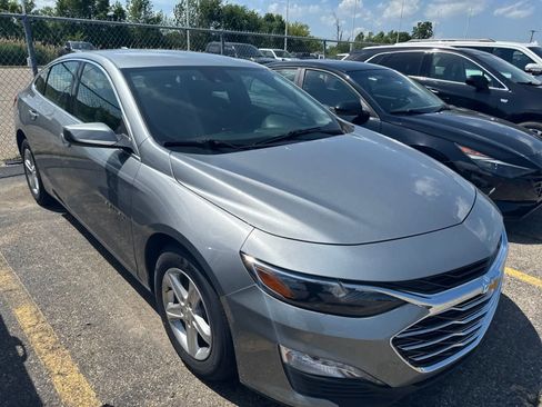 Used 2024 Chevrolet Malibu LT FWD image 25
