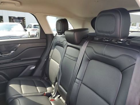 Certified 2023 Lincoln Corsair AWD w/ Equipment Group 101A image 24