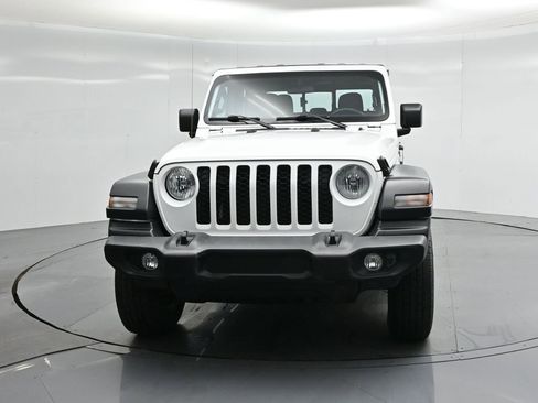 Used 2020 Jeep Gladiator Sport image 53