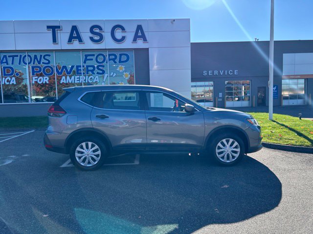 Used 2018 Nissan Rogue S AWD/4WD image 8