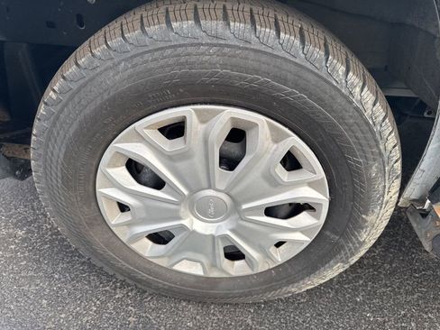 Used 2024 Ford Transit 250 Low Roof w/ Exterior Upgrade Package image 25